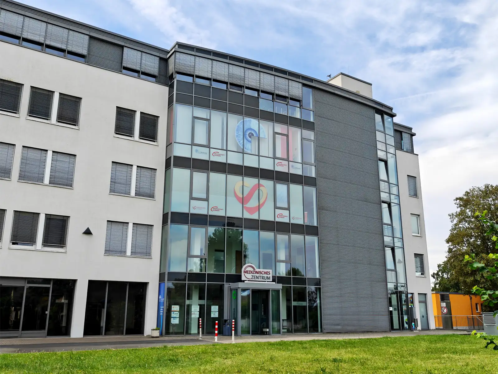 Fassade Brackel Standort Dortmund
